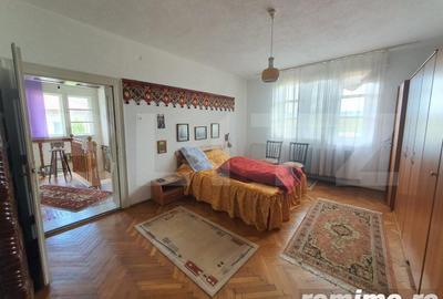 Casă cu 6 camere cu Teren 2387 Mp în Central - 13