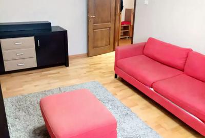 Apartament cu 3 camere decomandat, mobilat în Nicolina - 1