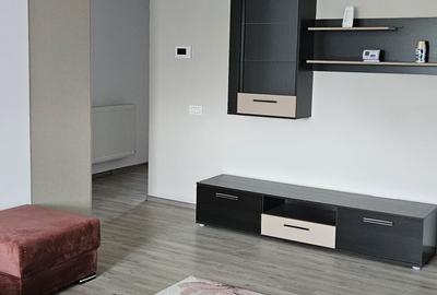 Apartament cu 2 camere decomandat în Central - 2