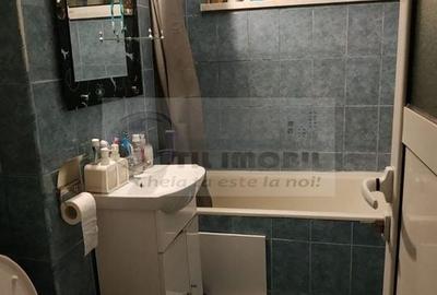 Apartament 3 camere - zona Podu-Roș- 450 Euro - 8