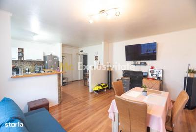 Apartament cu 3 camere semidecomandat în Mărășești