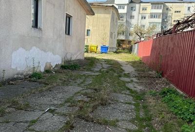 Spațiu comercial, de 1,680 mp, în Central - 1