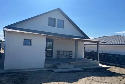 Casă cu Teren 750 Mp în Șendreni - 8