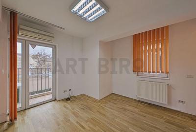 Birou, de 104 mp, în Obor - 4