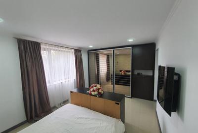 Apartament cu 3 camere decomandat, mobilat în Exterior Vest - 8