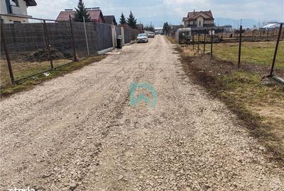 Teren de 800 mp, în Stupini - 6