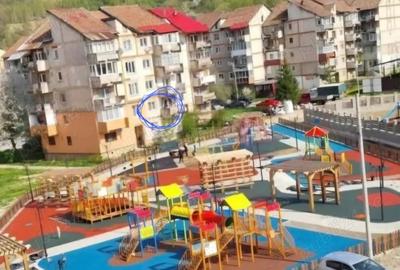 Apartament de vanzare - 3