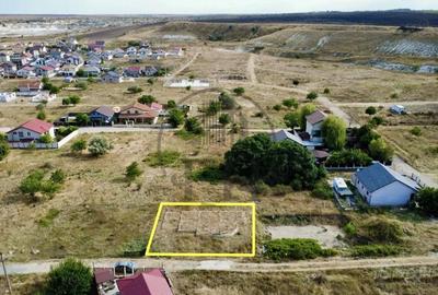 Teren de 413 mp, în Valu lui Traian - 3