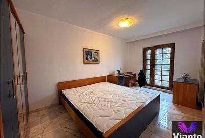 Apartament cu 3 camere decomandat, mobilat în Central - 3