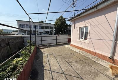 Casă cu 3 camere cu Teren 314 Mp în Central - 2