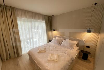 Apartament cu trei camere, 50 mp, ultrafinisat, zona Coada L - 15