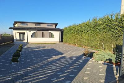 Vand casa in Cordun - 1