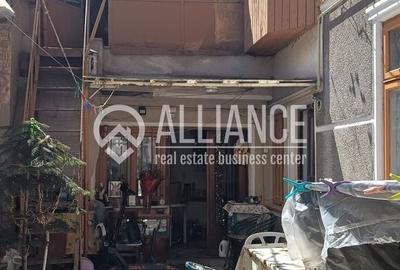 Casă cu 6 camere cu Canalizare în Central - 5