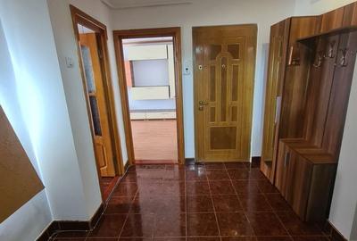 Apartament cu 2 camere decomandat în Micro 21 - 7