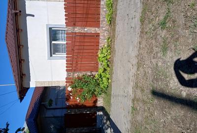 Casa de vanzare rm sarat - 1