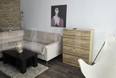Apartament de vanzare, cu 2 camere, 73 mp, zona Burdea - 3