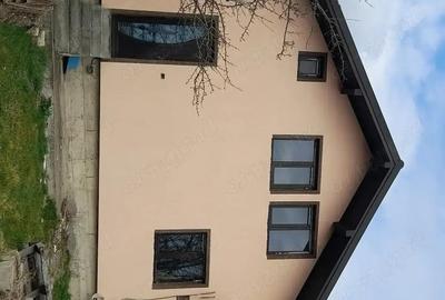 Casă cu 4 camere cu Centrală Termică în Miclești - 3