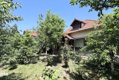 Casă cu 4 camere cu Teren 380 Mp în Berceni