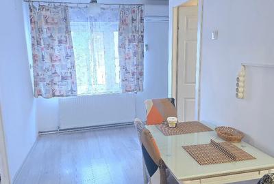 Inchiriez apartament in casa si curte in Deva, situat la etajul 1, - 3