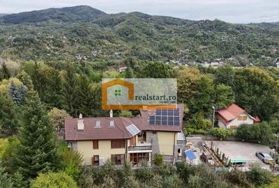 Casă cu Teren 1800 Mp în Est