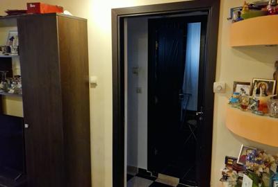 Apartament cu 3 camere semidecomandat, mobilat în Dristor - 8