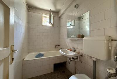 Apartament 2 camere, etaj 2,  mp 48 utili, zona CENTRALA - 4