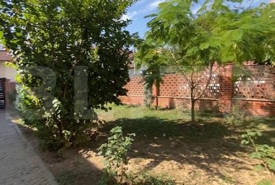 Casă individuală cu 5 camere cu Teren 370 Mp în George Enescu - 2