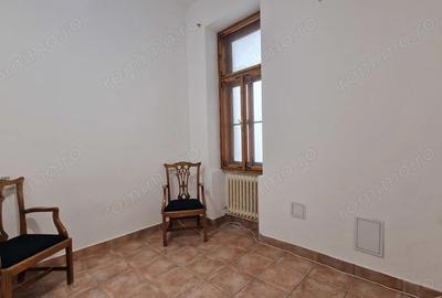 Spațiu comercial, de 15 mp, în Ultracentral