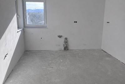 Casă cu 4 camere în Central - 4