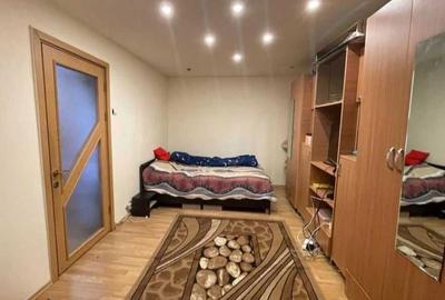 Garsonieră decomandată în Petros - 7