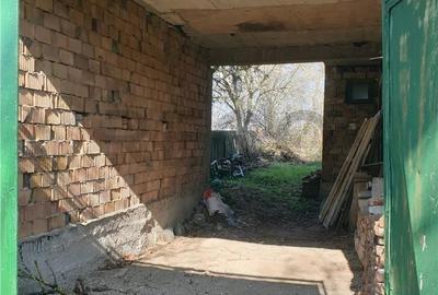 Casă cu 3 camere cu Teren 542 Mp în Borș - 1