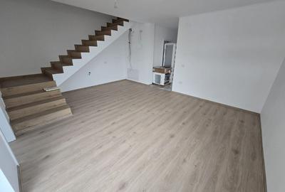 Duplex cu 4 camere cu Canalizare în Moșnița Nouă - 4