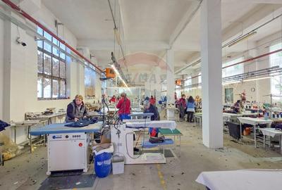 Spațiu industrial, de 5,211 mp, în Central - 38