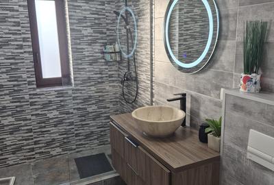 Apartament cu 3 camere decomandat, mobilat în Giroc - 2