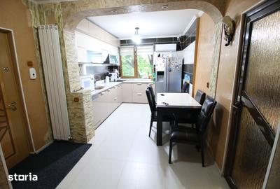 Apartament cu 3 camere decomandat în Țiglina 3 - 3