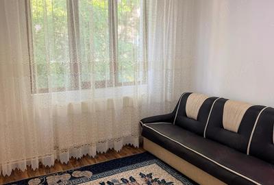 Apartament cu 2 camere semidecomandat în Micro 19 - 1