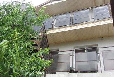 Casa de vanzare 11 camere , 10bai, teren 700mp - 4