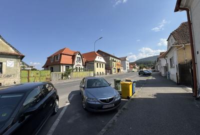 Garsonieră decomandată, mobilată în Blumăna - 18