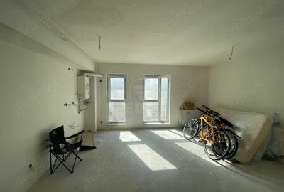 Apartament cu 3 camere semidecomandat în Central - 2