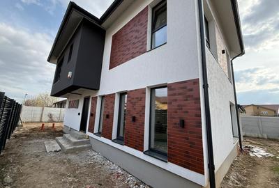 Casă individuală cu 4 camere cu Teren 400 Mp în Domnești - 2
