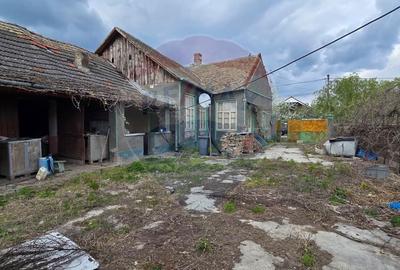 Casă cu 3 camere cu Teren 936 Mp în Socodor - 9