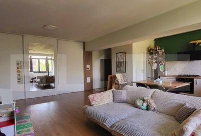 Apartament cu 3 camere, 98 mp, cu gradina de 281 mp, zona St - 2