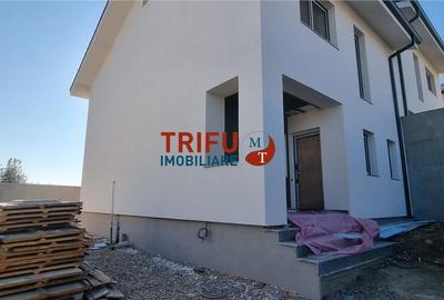 Duplex P+E semifinisat de vanzare Dealul Furcilor cu piscina exterioara - 2