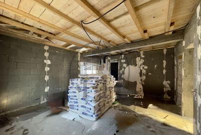 Casă cu 5 camere cu Teren 257 Mp în Valu lui Traian - 17