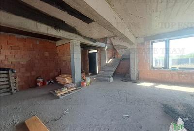 Vanzare Vila Tudor P+1+ casa parter /curte 1000 mp - 9