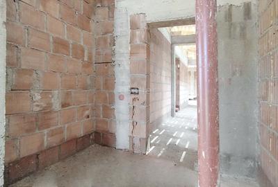 Casă individuală cu 4 camere cu Canalizare în Cristian - 3