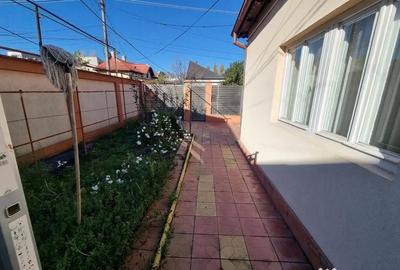 Casă cu 4 camere cu Teren 176 Mp în Tomis II - 14