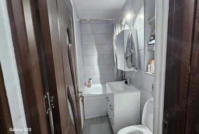 Vand apartament 2 camere - 6