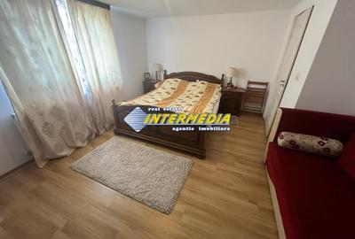 Casă individuală cu 3 camere cu Canalizare în Cetate - 11