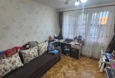 Apartament cu 3 camere decomandat în Sânmartin - 3